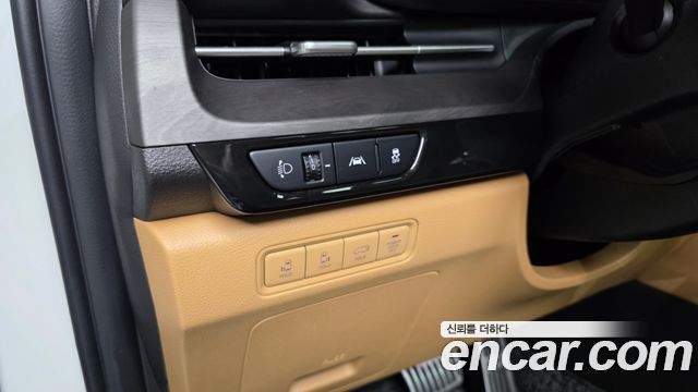 Kia Carnival (IV) Gasoline 7-Seater Signature 2023 — фото 30