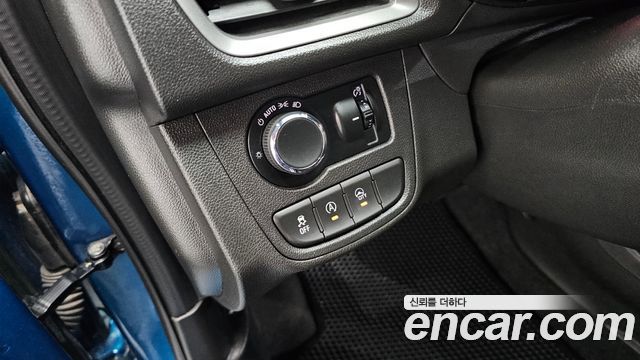 Chevrolet Spark LT 2019 — фото 18