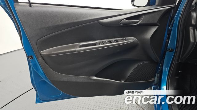 Chevrolet Spark LT 2019 — фото 24