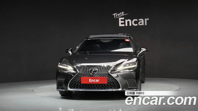 Lexus LS500 (V) 3.5 Luxury AWD 2021 — фото 3