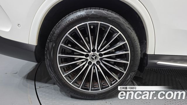 Mercedes-Benz GLC-Class (X254) GLC300 4MATIC Coupe 2024 — фото 5