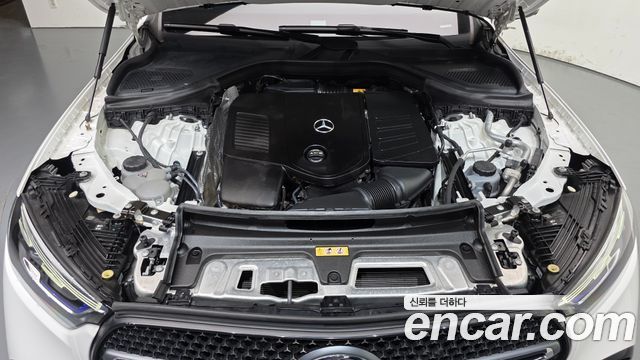 Mercedes-Benz GLC-Class (X254) GLC300 4MATIC Coupe 2024 — фото 6