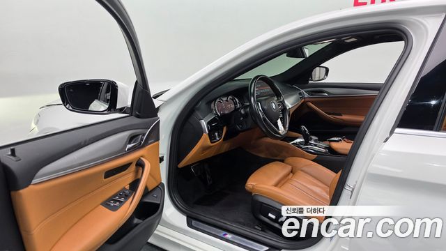 BMW 5 Series (G30) 520d M Sport Special Edition 2018 — фото 10