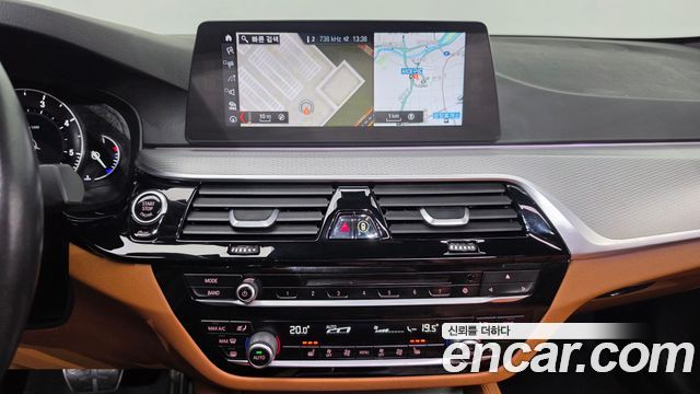 BMW 5 Series (G30) 520d M Sport Special Edition 2018 — фото 12