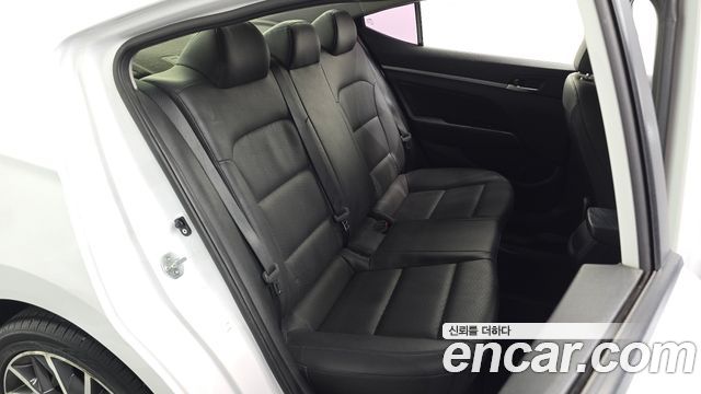 Hyundai Avante (AD) 1.6 Style 2019 — фото 12