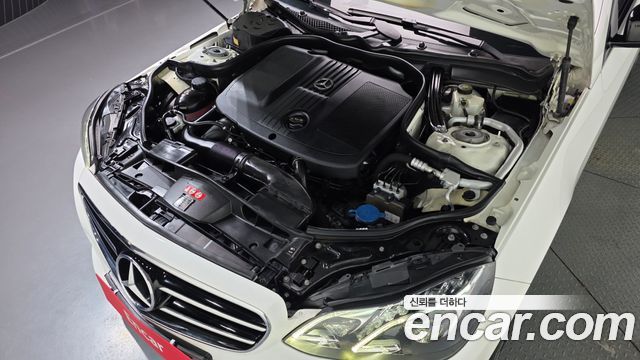 Mercedes-Benz E-Class (W212) E220 Bluetec Avantgarde Sport 2016 — фото 6