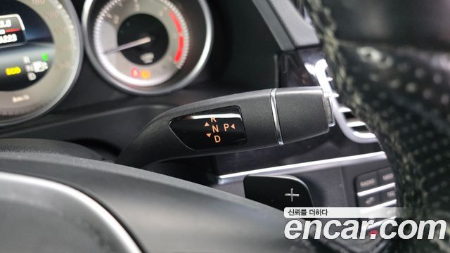 Mercedes-Benz E-Class (W212) E220 Bluetec Avantgarde Sport 2016 — фото 9