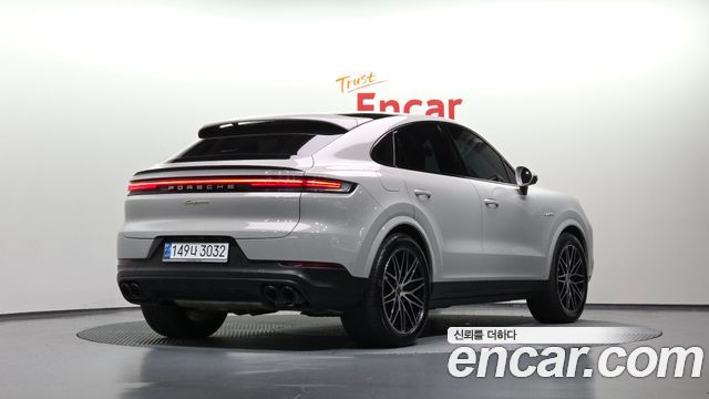 Porsche Cayenne (PO536) 3.0 E-Hybrid Coupe 2024 — фото 2