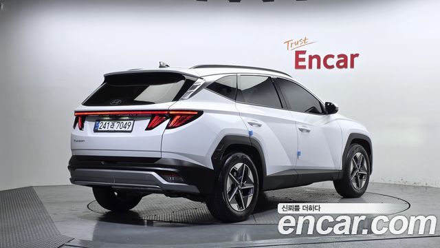 Hyundai Tucson (NX4) Gasoline 1.6 Turbo 2WD Inspiration 2026 — фото 2