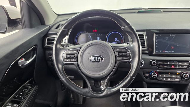 Kia Niro EV Prestige 2020 — фото 17