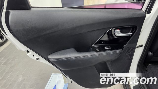 Kia Niro EV Prestige 2020 — фото 31
