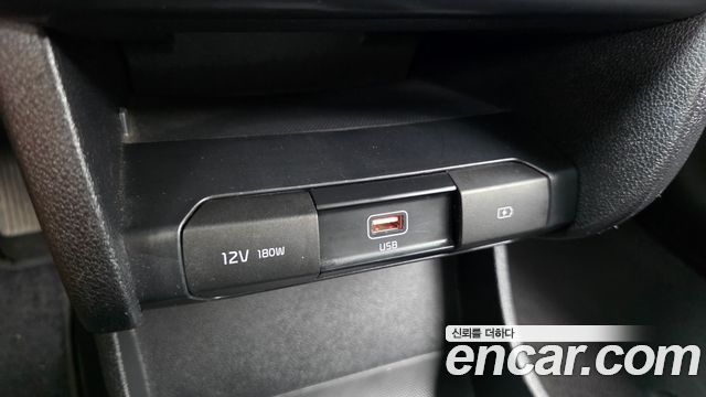 Kia Niro EV Prestige 2020 — фото 37