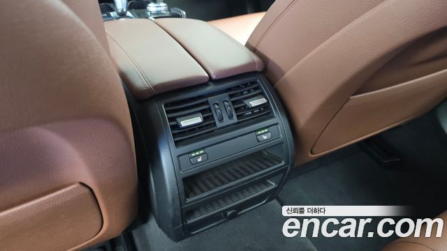 BMW 5 Series (F10) 520d 2014 — фото 23