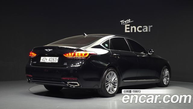 Genesis G80 3.3 GDI AWD Luxury 2017 — фото 2