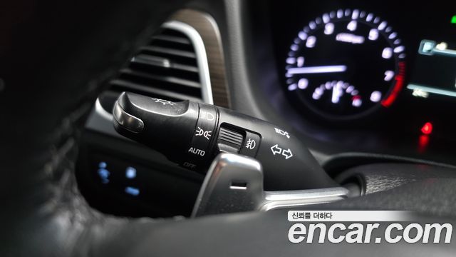 Genesis G80 3.3 GDI AWD Luxury 2017 — фото 27