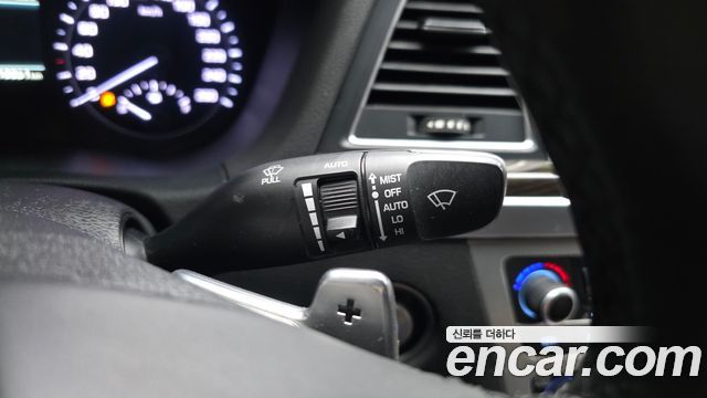 Genesis G80 3.3 GDI AWD Luxury 2017 — фото 28