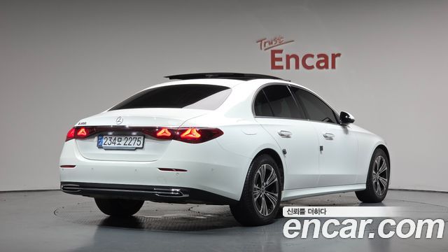Mercedes-Benz E-Class (W214) E200 Avantgarde 2025 — фото 2