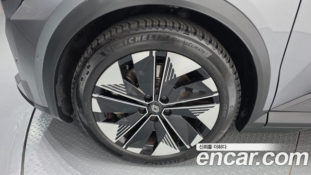 Renault Korea Scenic Techno Plus 2026 — фото 5