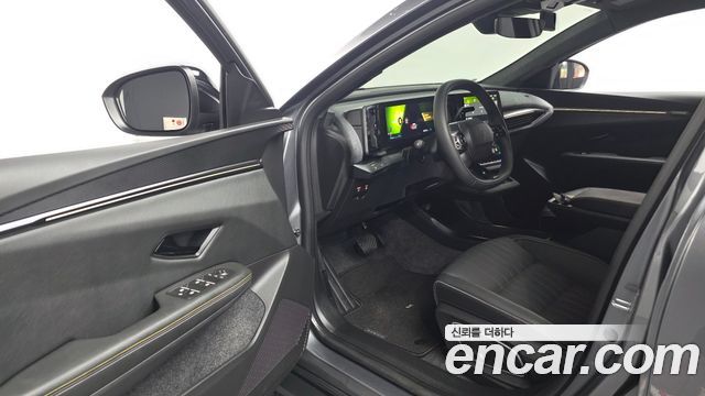 Renault Korea Scenic Techno Plus 2026 — фото 10