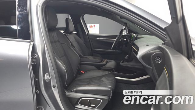 Renault Korea Scenic Techno Plus 2026 — фото 11