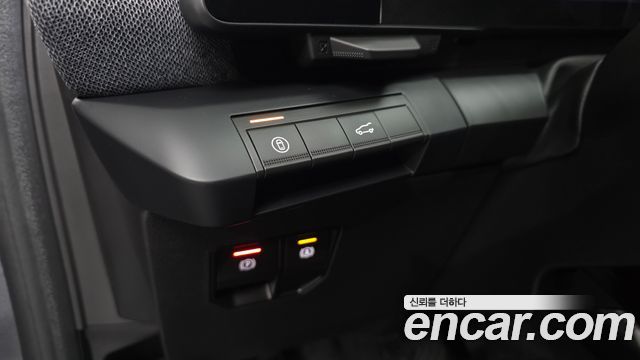 Renault Korea Scenic Techno Plus 2026 — фото 19
