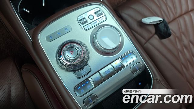Genesis G90 (RS4) Gasoline 3.5 Turbo AWD 2022 — фото 9