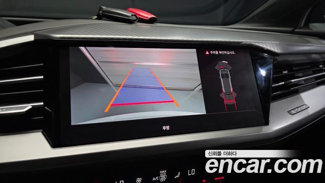 Audi Q4 e-tron (F4) 40 Premium 2022 — фото 19