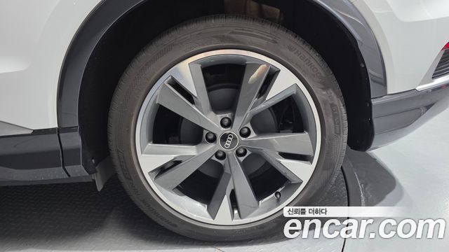 Audi Q4 e-tron (F4) 40 Premium 2022 — фото 27