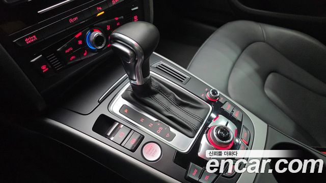 Audi A4 2.0 TDI dynamic B8 2013 — фото 9