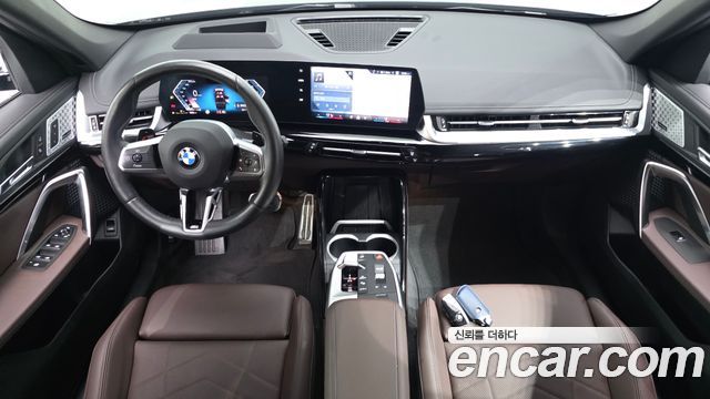 BMW X1 (U11) xDrive 20i M Sport 2024 — фото 7