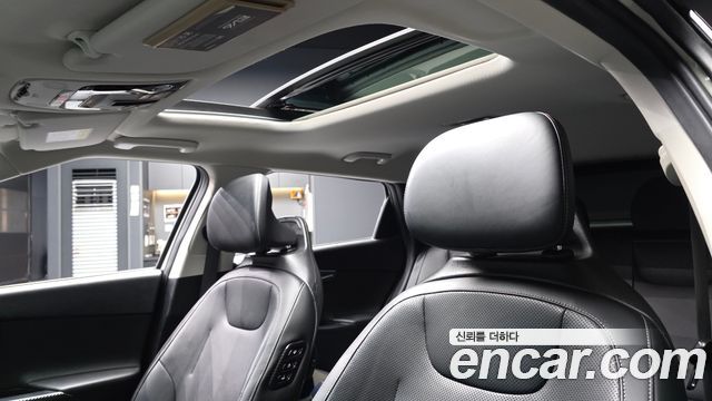 Kia EV6 Long Range Earth 2023 — фото 18