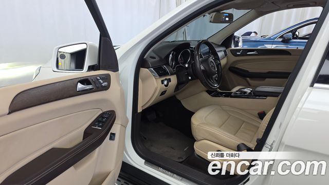 Mercedes-Benz GLE-Class (W166) GLE350 d 4MATIC 2016 — фото 10