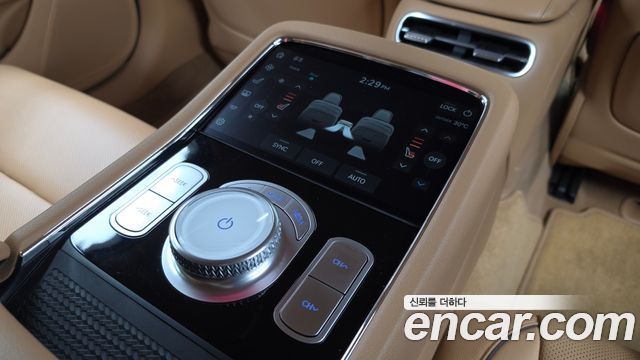 Genesis G90 (RS4) Gasoline 3.5 Turbo 2WD 2025 — фото 19