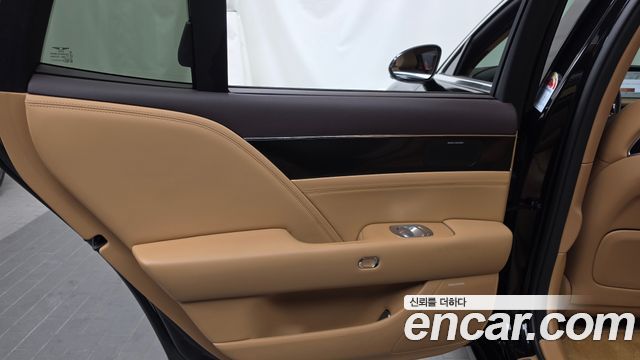 Genesis G90 (RS4) Gasoline 3.5 Turbo 2WD 2025 — фото 25