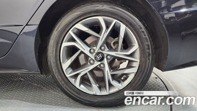 Hyundai Sonata (DN8) 2.0 Premium Plus 2022 — фото 21