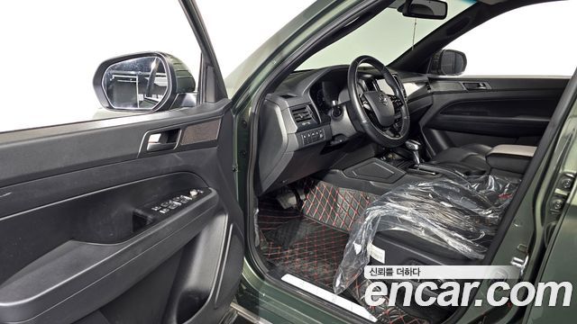 KG Mobility (SsangYong) Rexton Sports Khan Diesel 2.2 4WD Prestige 2022 — фото 10