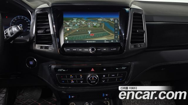 KG Mobility (SsangYong) Rexton Sports Khan Diesel 2.2 4WD Prestige 2022 — фото 13