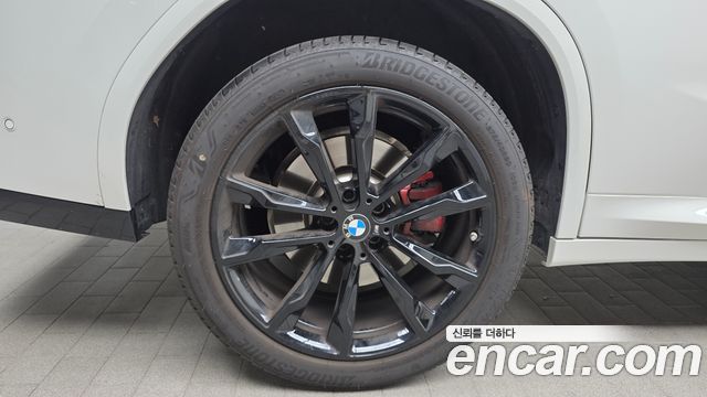BMW X4 (G02) xDrive20i M Sport Pro Special Edition 2025 — фото 5