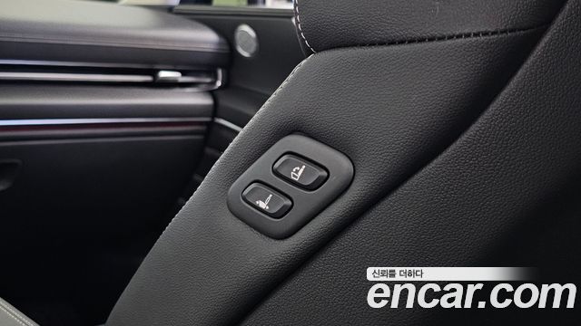 Genesis GV80 2.5T Gasoline AWD 2022 — фото 27