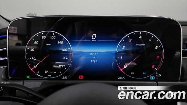 Mercedes-Benz E-Class (W214) E200 Avantgarde 2025 — фото 8