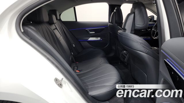 Mercedes-Benz E-Class (W214) E200 Avantgarde 2025 — фото 11