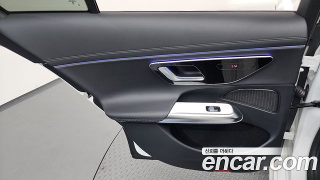 Mercedes-Benz E-Class (W214) E200 Avantgarde 2025 — фото 25