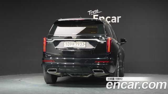 Cadillac XT6 3.6 Sport 2021 — фото 4