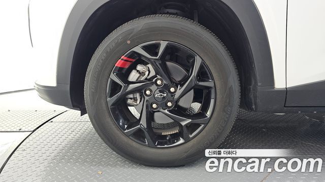 Chevrolet Trax Crossover 1.2 Red Line 2025 — фото 5