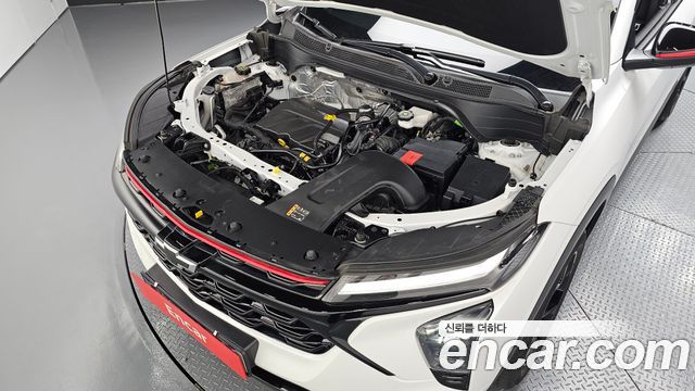 Chevrolet Trax Crossover 1.2 Red Line 2025 — фото 6