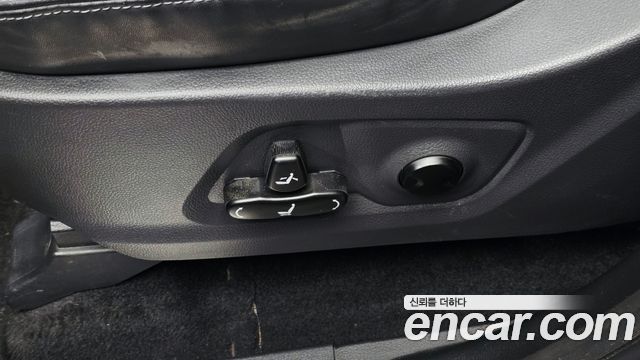 KG Mobility (SsangYong) Rexton Sports Khan Diesel 2.2 4WD Culman Noblesse 2024 — фото 34