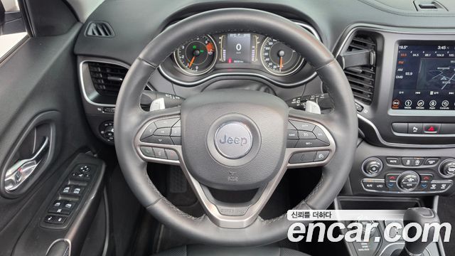 Jeep Cherokee (KL) 2.4 Longitude AWD 2019 — фото 13