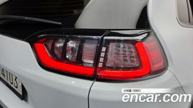 Jeep Cherokee (KL) 2.4 Longitude AWD 2019 — фото 23