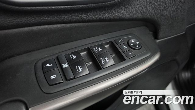 Jeep Cherokee (KL) 2.4 Longitude AWD 2019 — фото 29