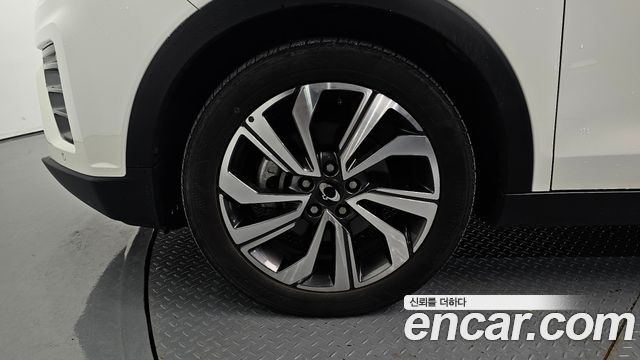 KG Mobility (SsangYong) Very New Tivoli Gasoline 1.5 2WD Limitied Edition 2021 — фото 5